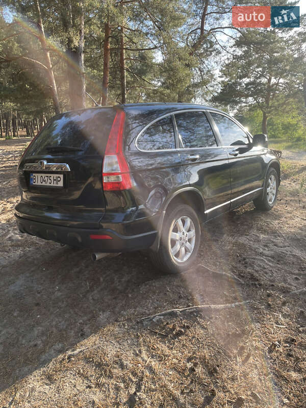 Внедорожник / Кроссовер Honda CR-V 2008 в Новых Санжарах