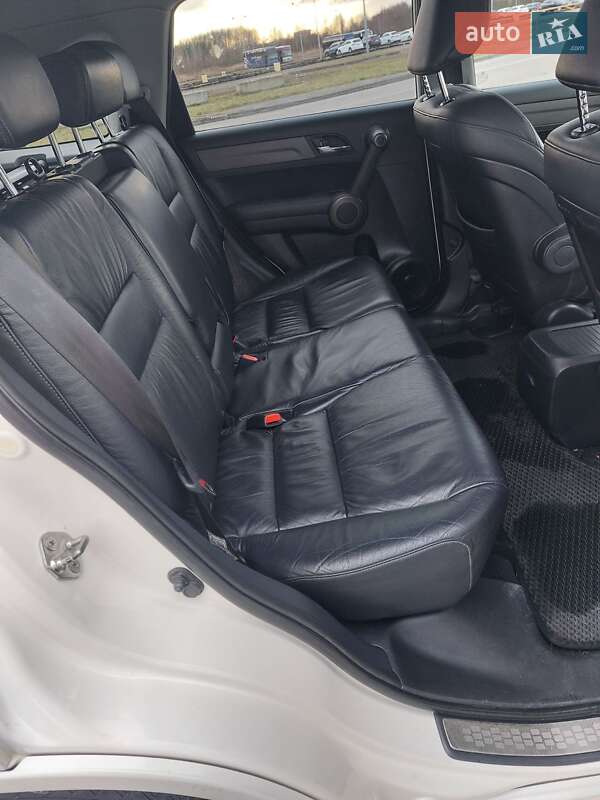 Позашляховик / Кросовер Honda CR-V 2011 в Львові