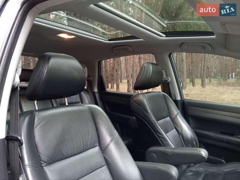 Внедорожник / Кроссовер Honda CR-V 2007 в Кременчуге