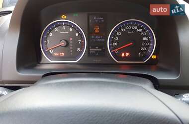 Позашляховик / Кросовер Honda CR-V 2012 в 