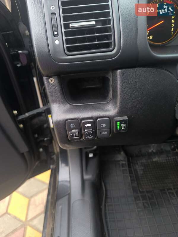 Внедорожник / Кроссовер Honda CR-V 2006 в Одессе фото 7 Внедорожник / Кроссовер Honda CR-V 2006 в Одессе