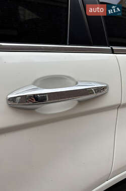 Внедорожник / Кроссовер Honda CR-V 2011 в 