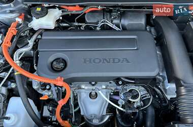Внедорожник / Кроссовер Honda CR-V 2023 в 