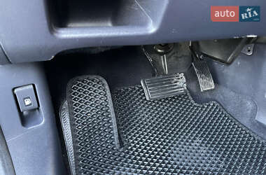 Внедорожник / Кроссовер Honda CR-V 2011 в 
