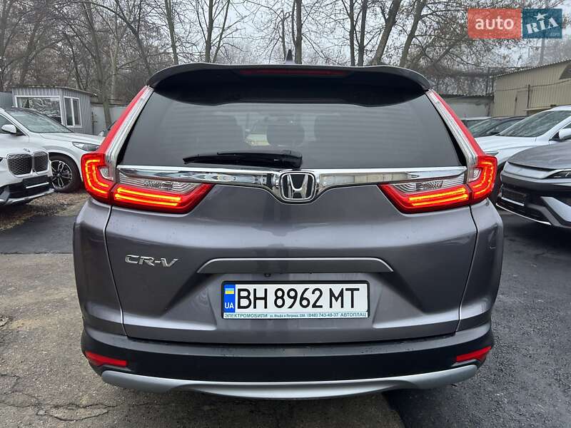 Позашляховик / Кросовер Honda CR-V 2017 в Одесі
