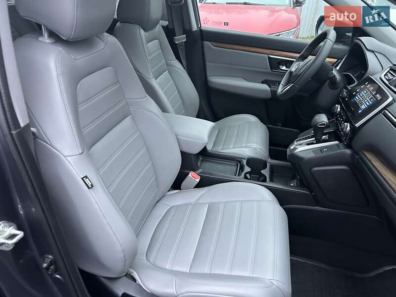 Позашляховик / Кросовер Honda CR-V 2017 в Одесі