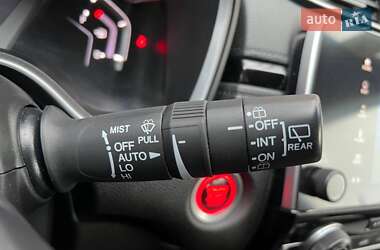 Внедорожник / Кроссовер Honda CR-V 2018 в 