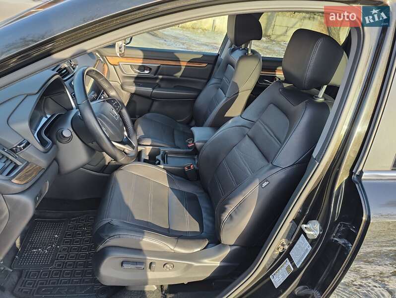 Внедорожник / Кроссовер Honda CR-V 2017 в Новомосковске