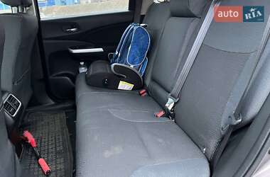 Внедорожник / Кроссовер Honda CR-V 2015 в 