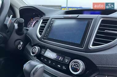 Внедорожник / Кроссовер Honda CR-V 2015 в 
