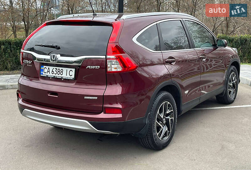 Внедорожник / Кроссовер Honda CR-V 2016 в Киеве