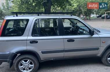 Позашляховик / Кросовер Honda CR-V 1997 в 