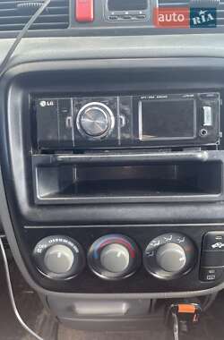 Позашляховик / Кросовер Honda CR-V 1997 в 