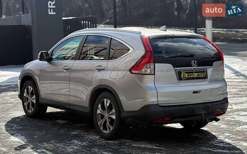 Внедорожник / Кроссовер Honda CR-V 2013 в Черновцах