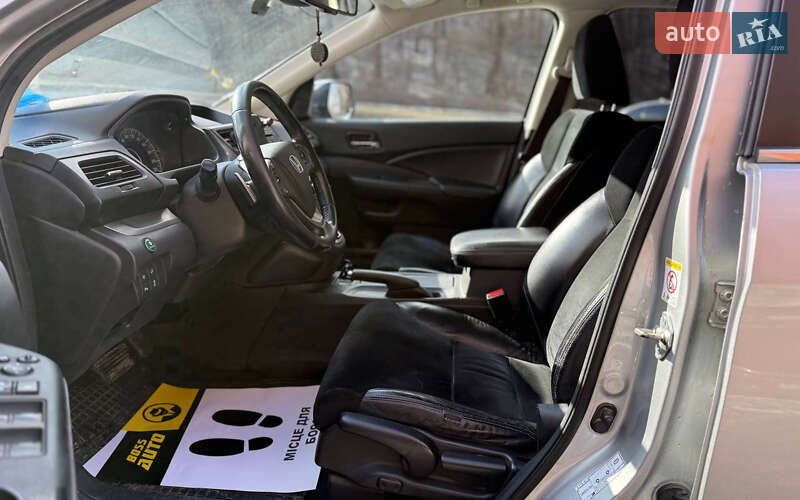 Внедорожник / Кроссовер Honda CR-V 2013 в Черновцах