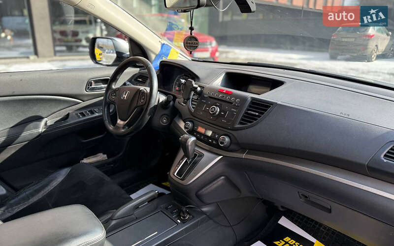 Внедорожник / Кроссовер Honda CR-V 2013 в Черновцах