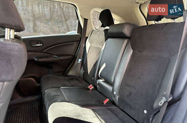 Внедорожник / Кроссовер Honda CR-V 2013 в Черновцах