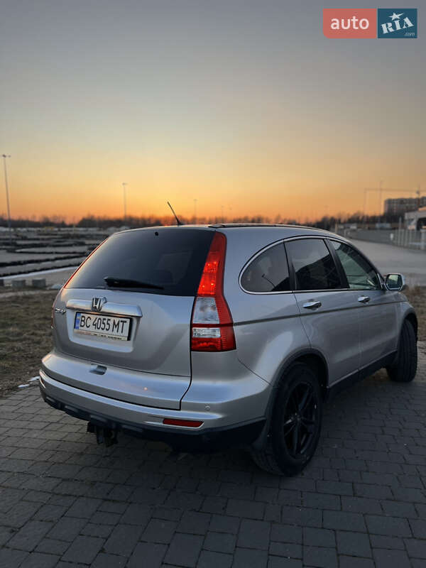 Внедорожник / Кроссовер Honda CR-V 2011 в Львове