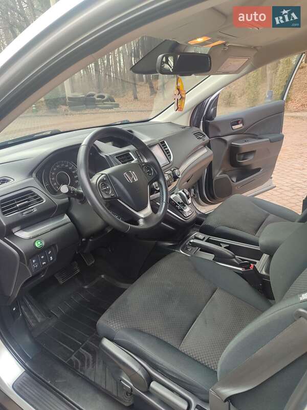 Позашляховик / Кросовер Honda CR-V 2015 в Трускавці