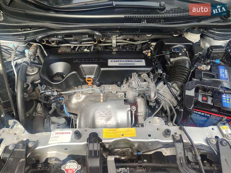 Позашляховик / Кросовер Honda CR-V 2015 в Трускавці