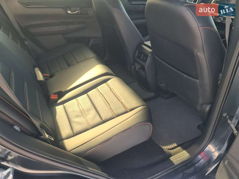 Позашляховик / Кросовер Honda CR-V 2023 в Києві