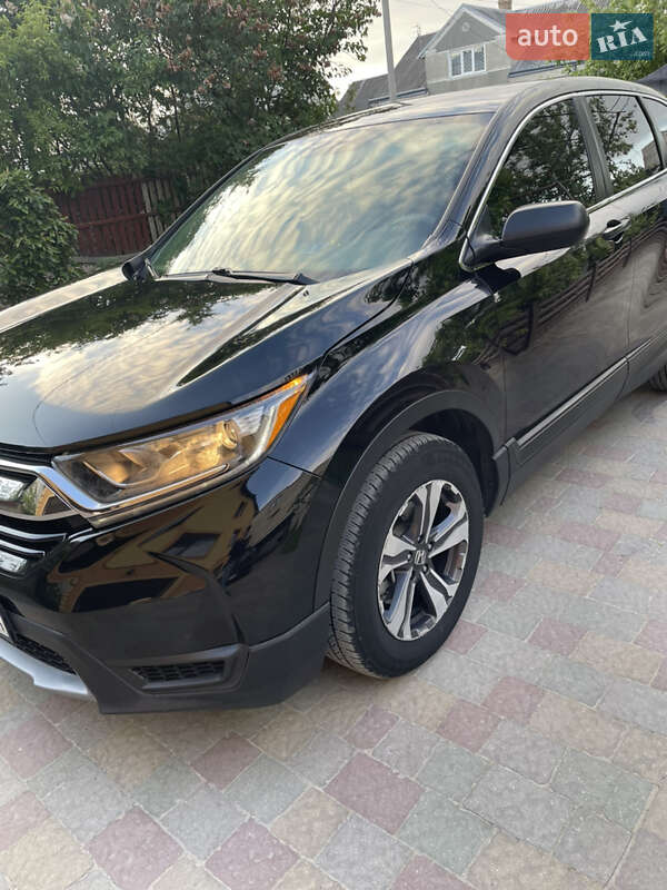 Позашляховик / Кросовер Honda CR-V 2017 в Золочеві