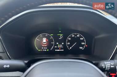 Позашляховик / Кросовер Honda CR-V 2022 в 