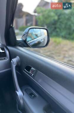Внедорожник / Кроссовер Honda CR-V 2008 в 