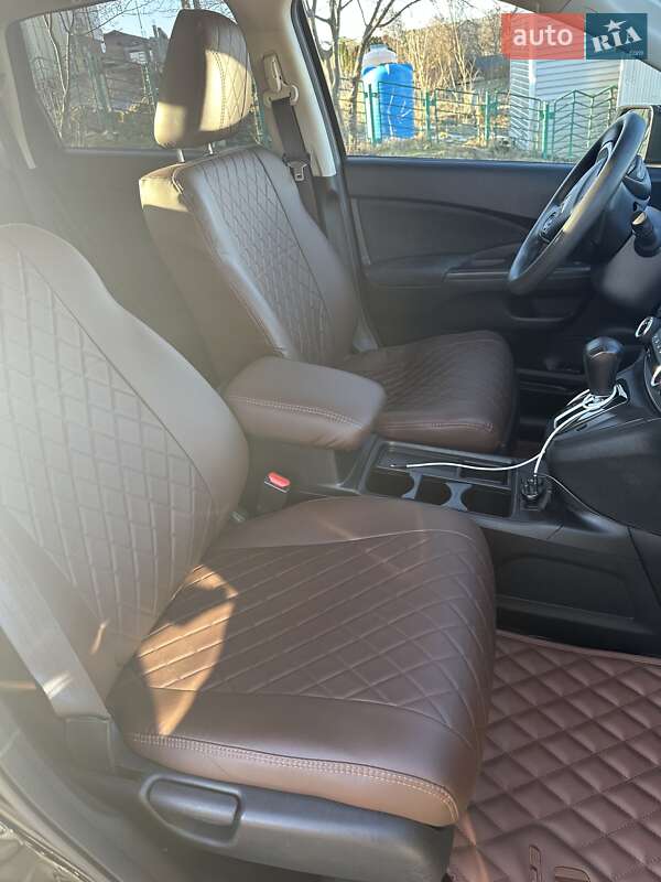 Позашляховик / Кросовер Honda CR-V 2015 в Трускавці