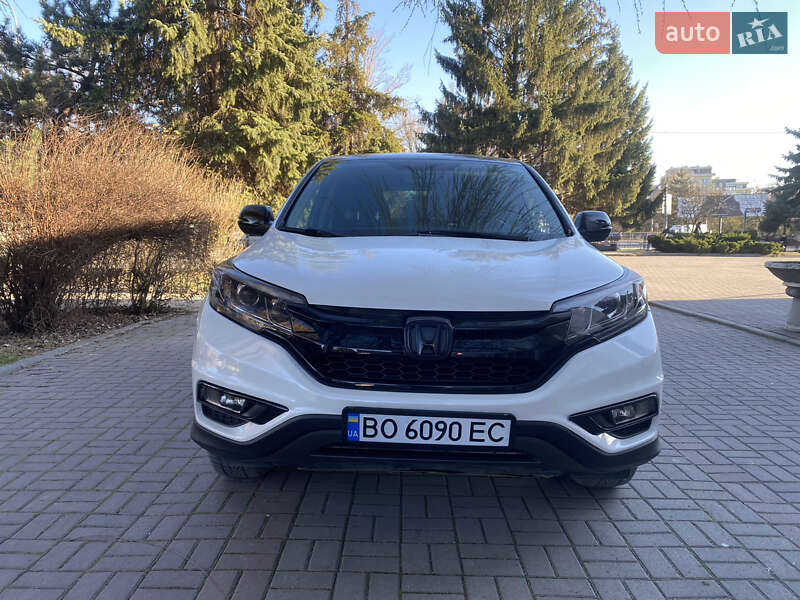 Внедорожник / Кроссовер Honda CR-V 2015 в Тернополе