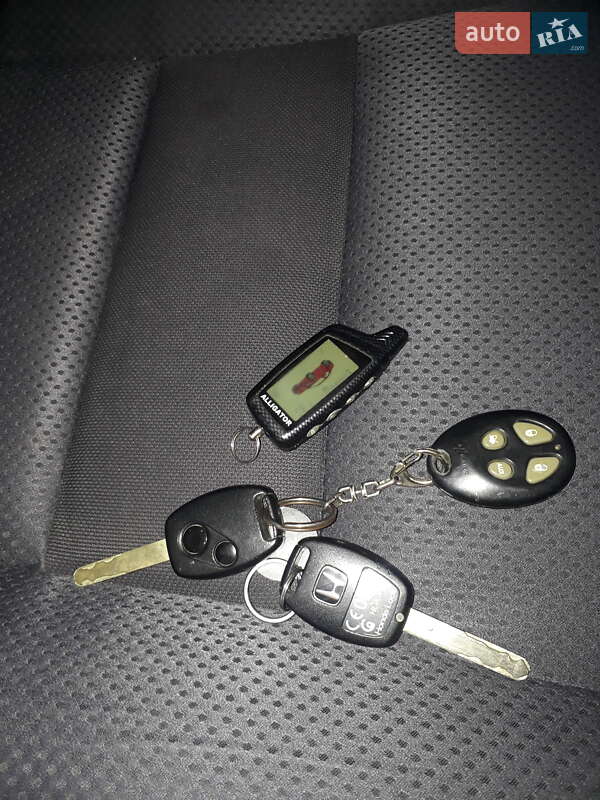 Позашляховик / Кросовер Honda CR-V 2008 в Тернополі