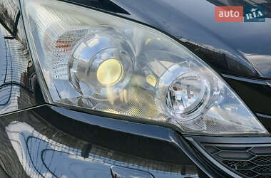 Позашляховик / Кросовер Honda CR-V 2011 в 