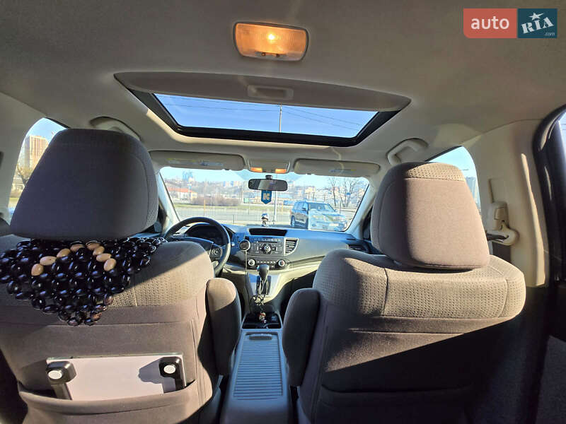 Внедорожник / Кроссовер Honda CR-V 2012 в Киеве
