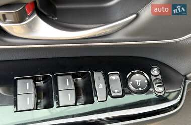 Внедорожник / Кроссовер Honda CR-V 2019 в 