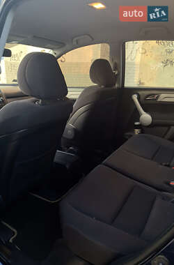 Позашляховик / Кросовер Honda CR-V 2006 в Вараші