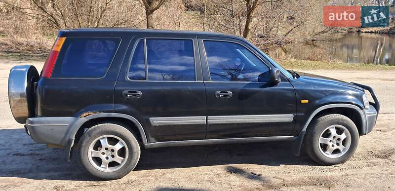 Внедорожник / Кроссовер Honda CR-V 2000 в Боярке