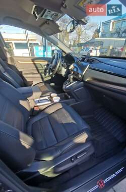 Позашляховик / Кросовер Honda CR-V 2022 в 