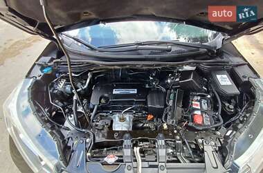Внедорожник / Кроссовер Honda CR-V 2015 в 