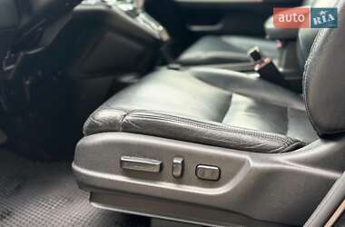 Внедорожник / Кроссовер Honda CR-V 2015 в 