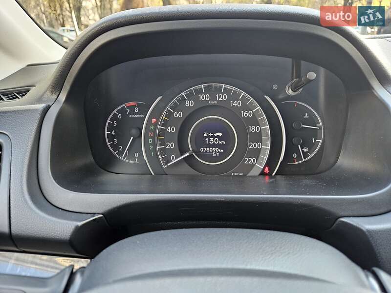 Позашляховик / Кросовер Honda CR-V 2014 в Києві