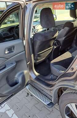 Внедорожник / Кроссовер Honda CR-V 2012 в 