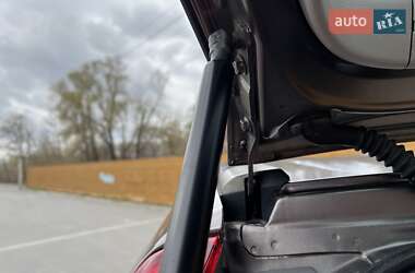 Позашляховик / Кросовер Honda CR-V 2010 в 