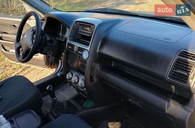 Внедорожник / Кроссовер Honda CR-V 2006 в 