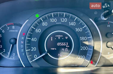 Внедорожник / Кроссовер Honda CR-V 2012 в 