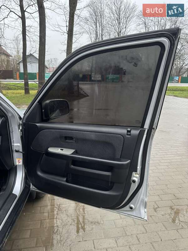 Внедорожник / Кроссовер Honda CR-V 2003 в Богородчанах