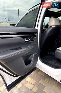 Позашляховик / Кросовер Honda CR-V 2022 в 