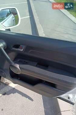 Внедорожник / Кроссовер Honda CR-V 2011 в 
