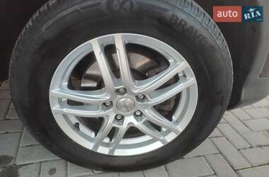 Позашляховик / Кросовер Honda CR-V 2012 в 