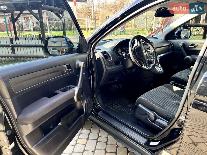 Позашляховик / Кросовер Honda CR-V 2010 в Івано-Франківську