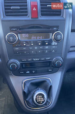 Позашляховик / Кросовер Honda CR-V 2007 в 